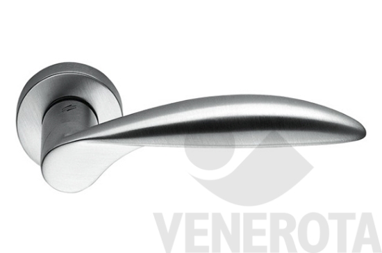 Immagine big Immagine di Maniglia Wing con rosetta tonda Colombo Design
