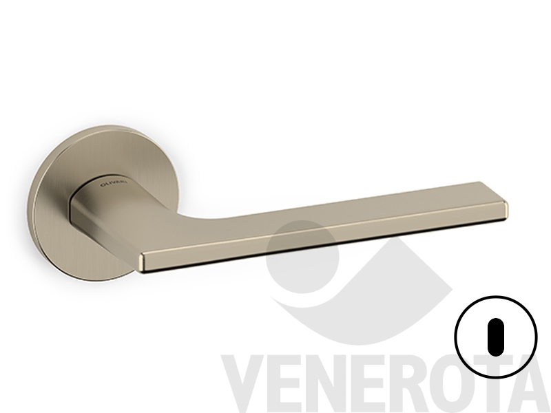 immagine 2 di Immagine di Maniglia Lotus con rosetta tonda bassa Olivari