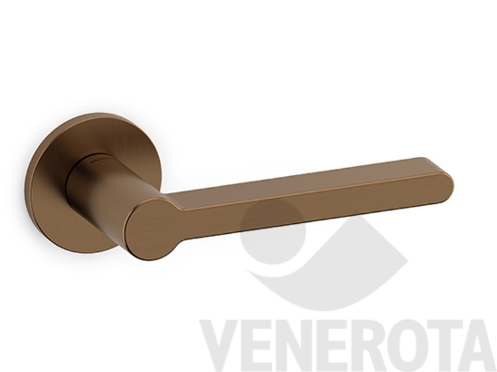 Immagine big Immagine di Maniglia Logo L con rosetta tonda bassa Olivari