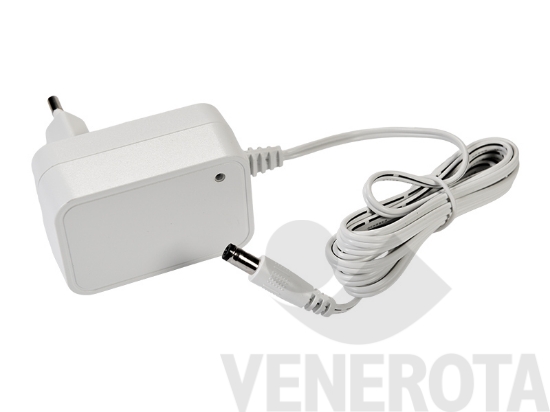 Immagine big Immagine di Carica batteria con spinotto Tech International